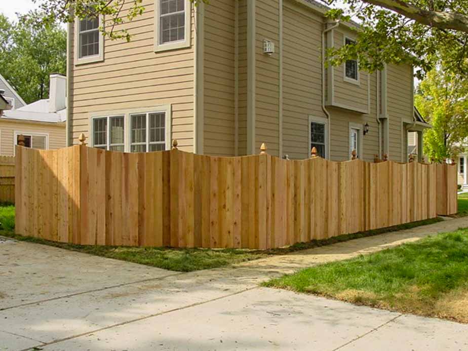 Royal Oak Michigan wood privacy fencing